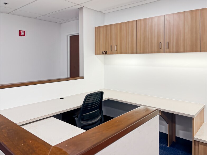 More Photos Of 4905 W Tilghman St, Allentown Coworking Space