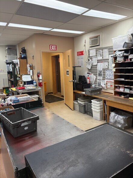 More Photos Of 126 Main St E, Dashwood Office For Sale