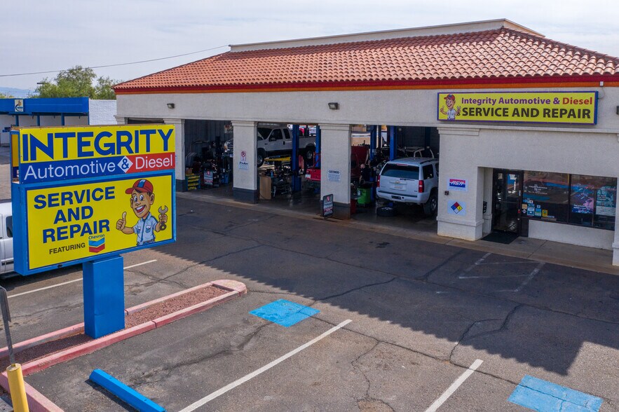 More Photos Of 4455 W Ina Rd, Tucson Auto Repair For Sale