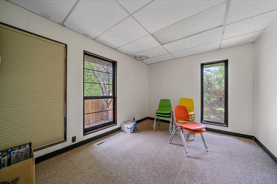 More Photos Of 40 S 6th Ave, Brighton Medical For Lease