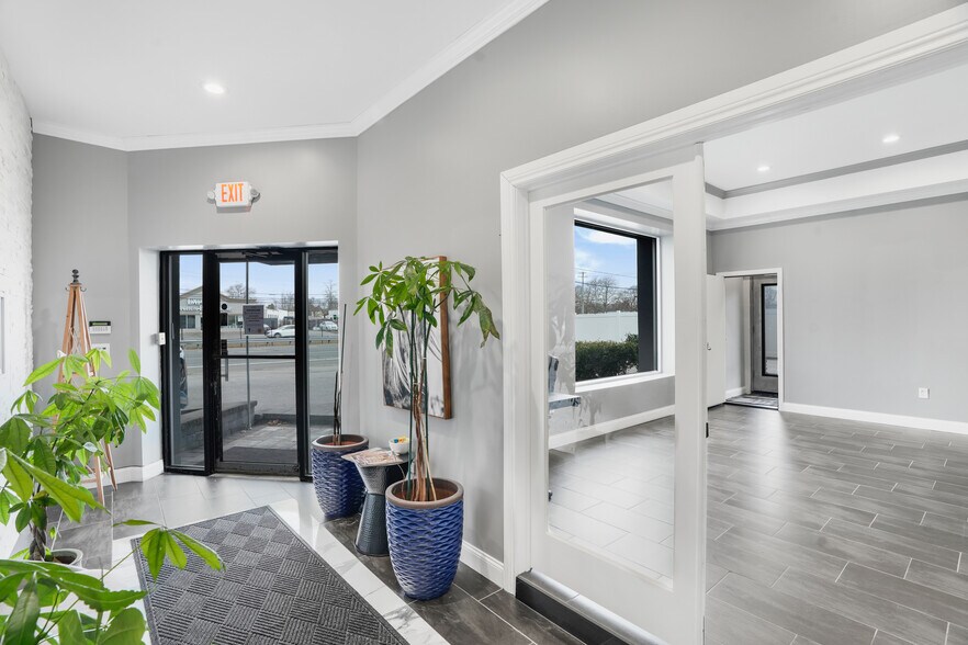 More Photos Of 147 Sunrise Hwy, Amityville Storefront Retail Office For Sale