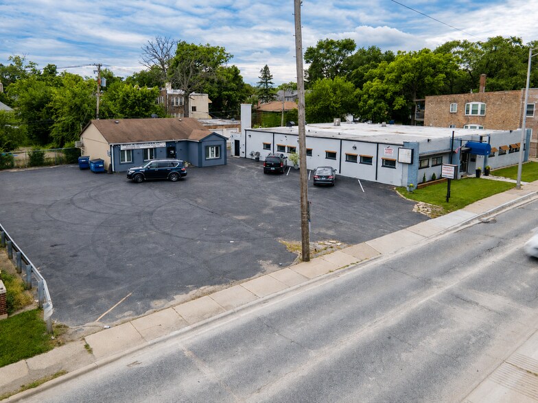 More Photos Of 44 W Lincoln Hwy, Chicago Heights General Retail For Sale