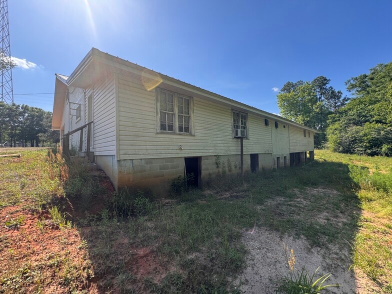 More Photos Of 21076 US Highway 45, Citronelle Manufacturing For Sale