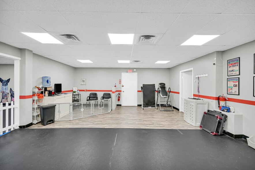 More Photos Of 2 Broadway, Valhalla Office For Sale