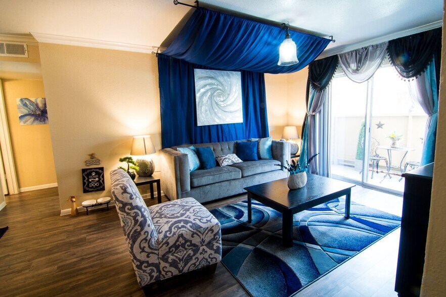 More Photos Of 424 S Bender Hollow, Humble Apartments For Sale