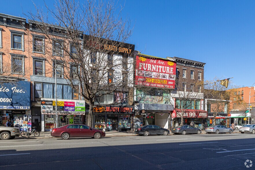 More Photos Of 2138 Third Ave, New York Freestanding For Lease