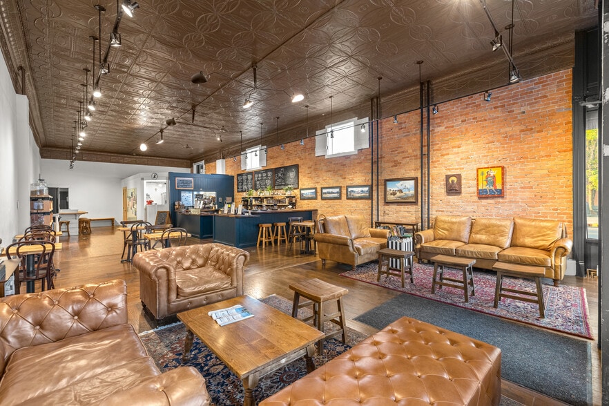 More Photos Of 17 2nd St E, Kalispell Storefront Retail Office For Sale