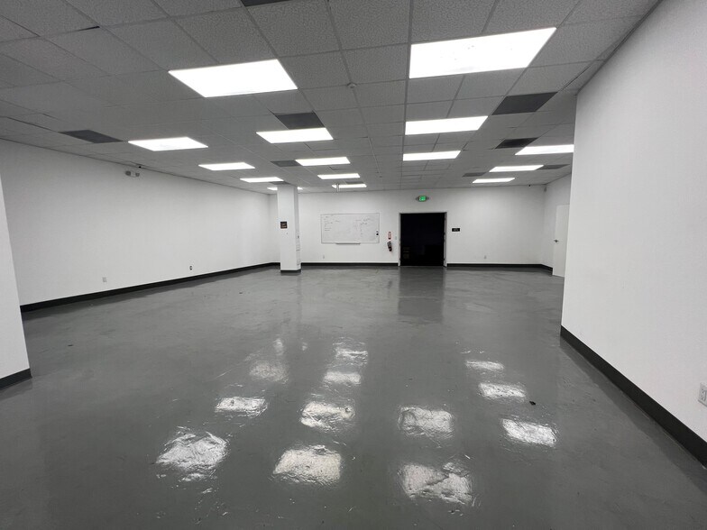 More Photos Of 1505-1515 S Santa Fe Ave, Los Angeles Warehouse For Lease