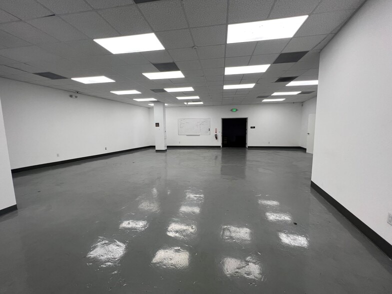 More Photos Of 1505-1515 S Santa Fe Ave, Los Angeles Warehouse For Lease