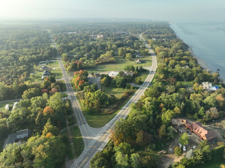 More Photos Of 2527 N M 63, Benton Harbor Manufacturing For Sale