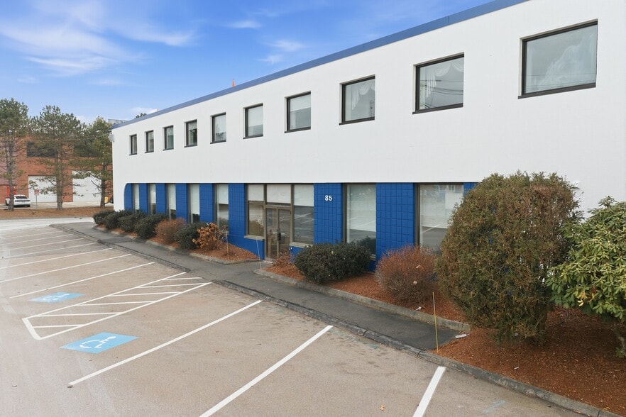 More Photos Of 85 Astor Ave, Norwood Warehouse For Lease