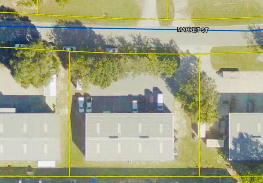 More Photos Of 132 Market St, Santa Rosa Beach Warehouse For Sale