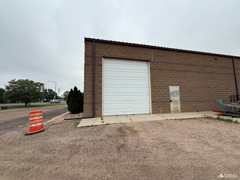 More Photos Of 2508 Zurich Dr, Fort Collins Warehouse For Lease