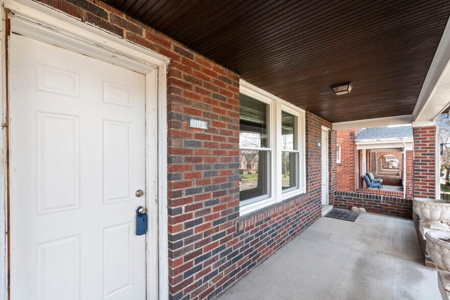 More Photos Of 5510 Lisette Ave, Saint Louis Multifamily For Sale