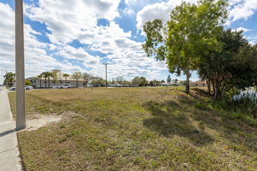 More Photos Of DEL PRADO VACANT LOTS!, Cape Coral Land For Sale