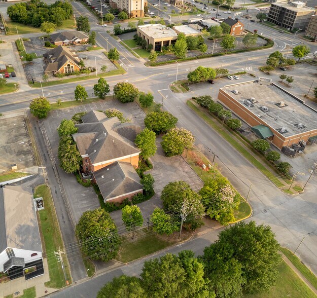 More Photos Of 201 E Dr Hicks Blvd, Florence Medical For Sale