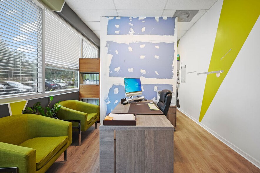 More Photos Of 7350 Futures Dr, Orlando Office For Sale
