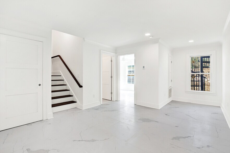 More Photos Of 104 17th st, Tybee Island Apartments For Sale