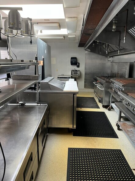 More Photos Of 39301 S US Hwy 1, Gualala Hotel For Sale