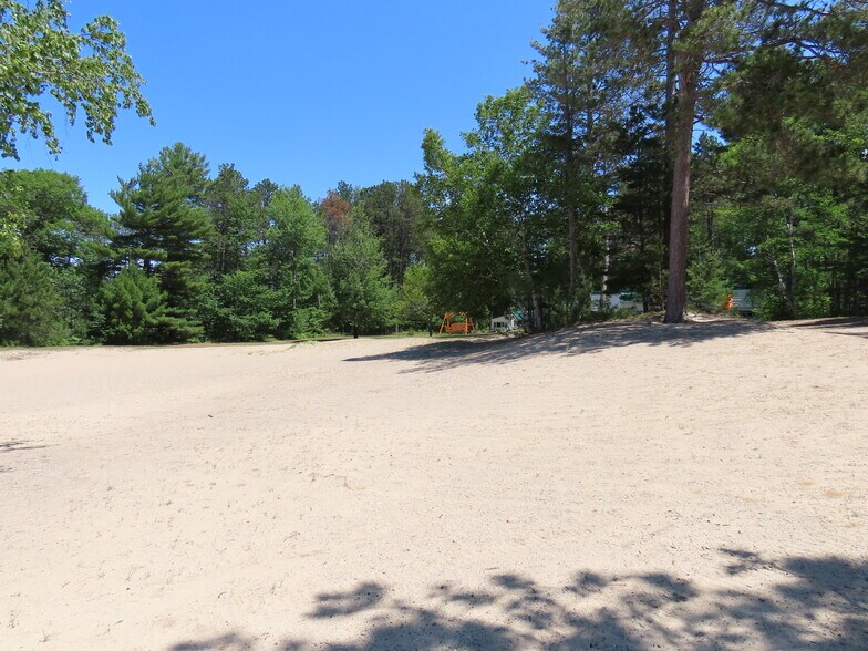 More Photos Of 29209 County Road 407, Newberry Lodge Meeting Hall For Sale