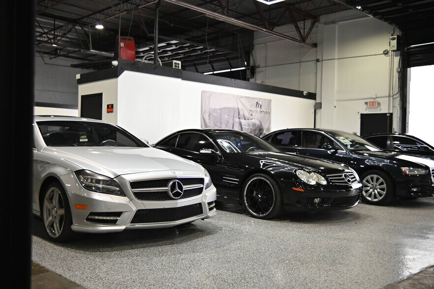 More Photos Of 4200-4250 NW 72nd Ave, Miami Warehouse For Lease