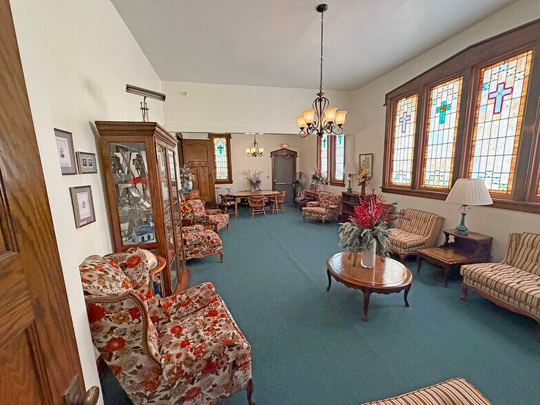 More Photos Of 1503 Broadway, Rockford Religious Facility For Sale