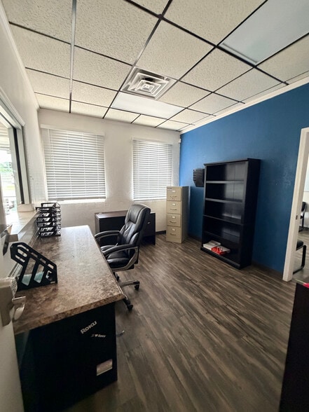 More Photos Of 1139 N Main St, Muskogee Medical For Lease