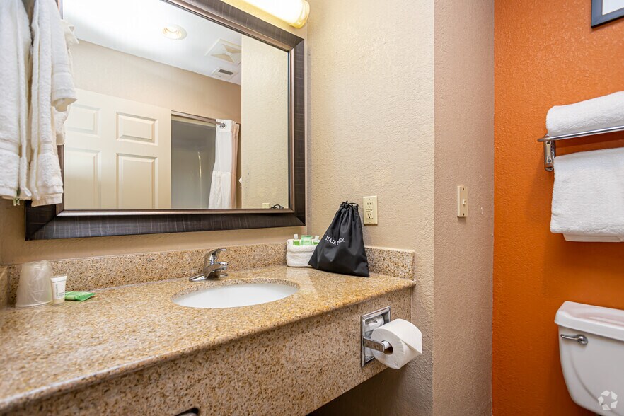 More Photos Of 372 Voters Rd, Slidell Hotel For Sale