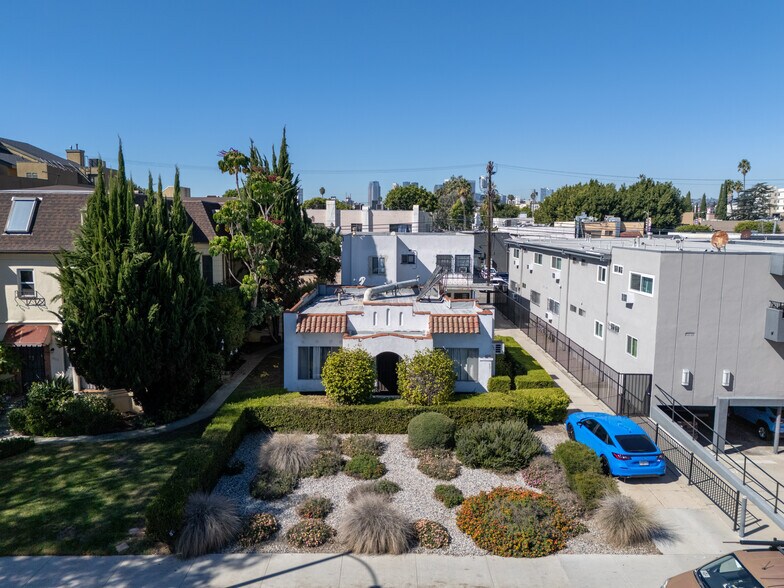 Primary Photo Of 1459 S Wooster St, Los Angeles Multifamily For Sale