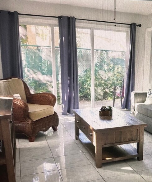 More Photos Of 4145 Bougainvilla Dr, Lauderdale By The Sea Hotel For Sale