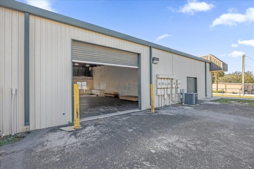 More Photos Of 904 Jan Mar Ct, Minneola Industrial For Sale