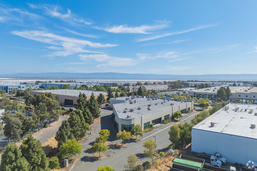 More Photos Of 37620 Filbert St, Newark Warehouse For Sale