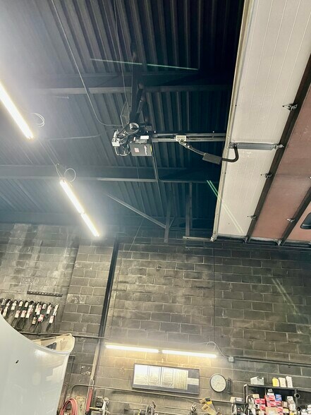 More Photos Of 1366-1368 Ralph Ave, Brooklyn Warehouse For Lease
