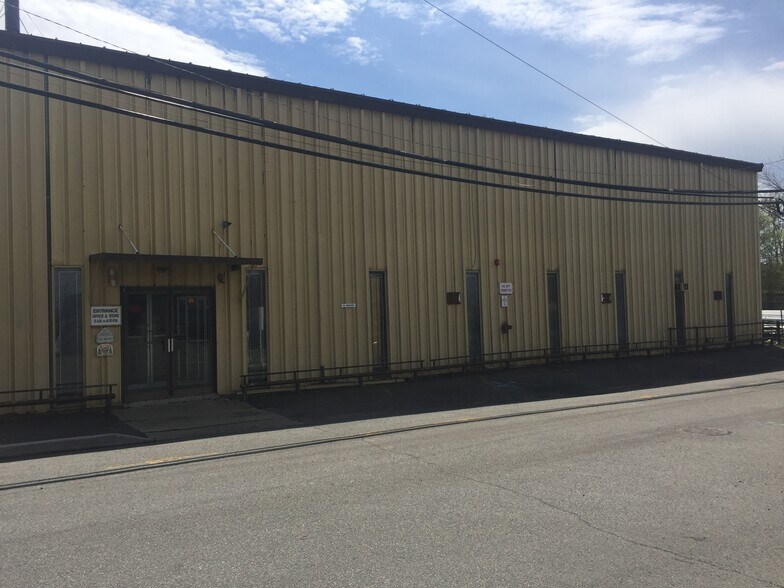 More Photos Of 2-18 Stefanic Ave, Elmwood Park Warehouse For Sale