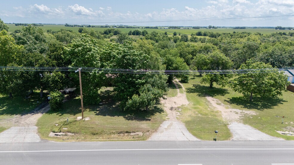 More Photos Of 4302 N Main St, Taylor Land For Sale
