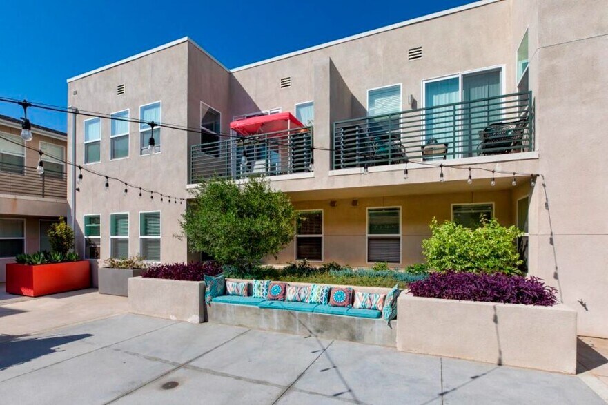 More Photos Of 11114 Darling Rd, Ventura Apartments For Lease