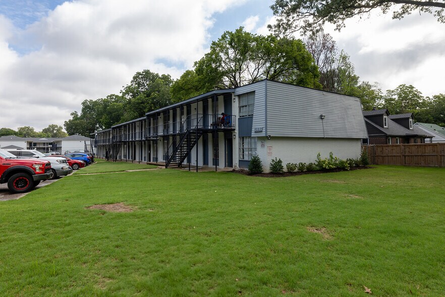 More Photos Of 3446 Carnes Ave, Memphis Apartments For Sale