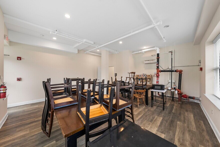 More Photos Of , Ewing Unknown For Sale