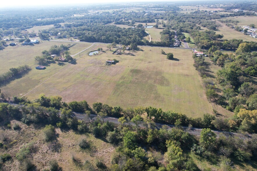 More Photos Of TBD Main St, Sulphur Springs Land For Sale