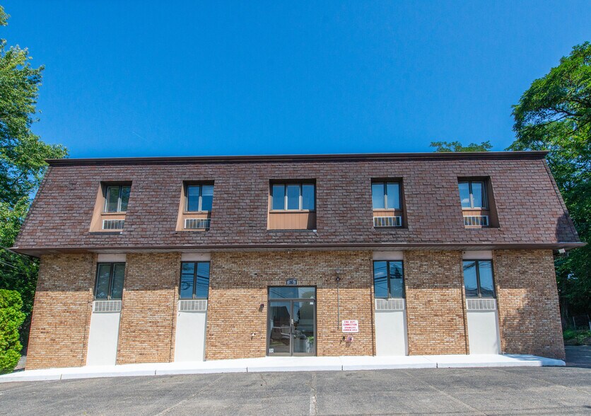More Photos Of 16 Chestnut St, Emerson Medical For Lease