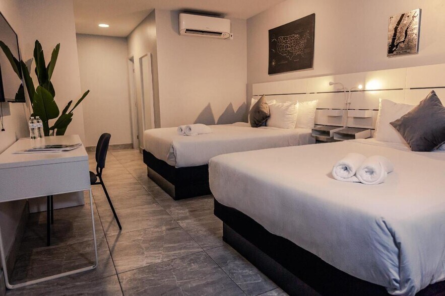 More Photos Of 3530 Biscayne Blvd, Miami Hotel For Sale