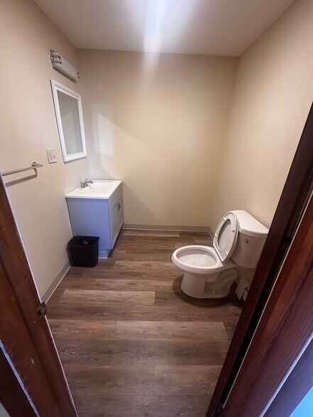 More Photos Of 3138 Mount Morris Rd, Waynesburg Office For Sale