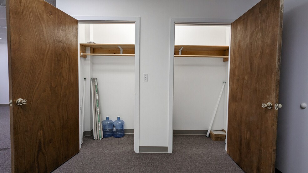 More Photos Of 1795 Boston Post Rd, Guilford Office For Sale