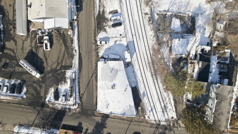 More Photos Of 59 W Church St, Spring Valley Auto Repair For Sale