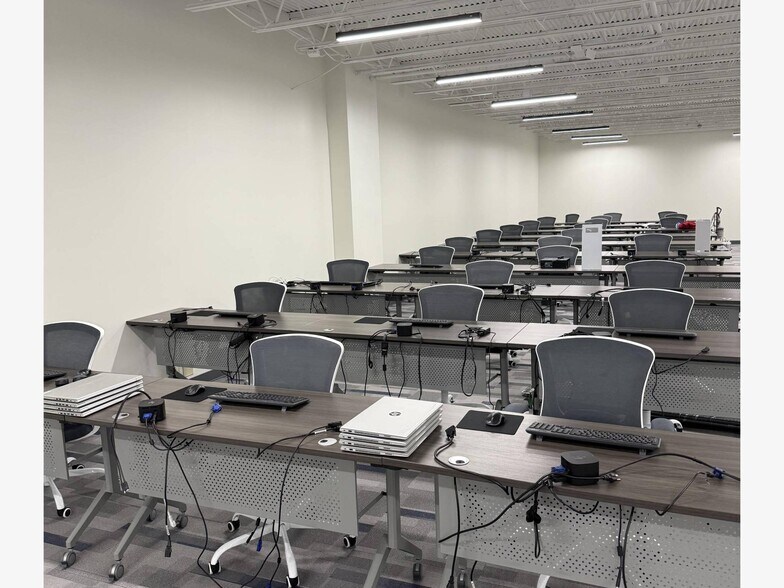 More Photos Of 140 Research Blvd, Madison Coworking Space
