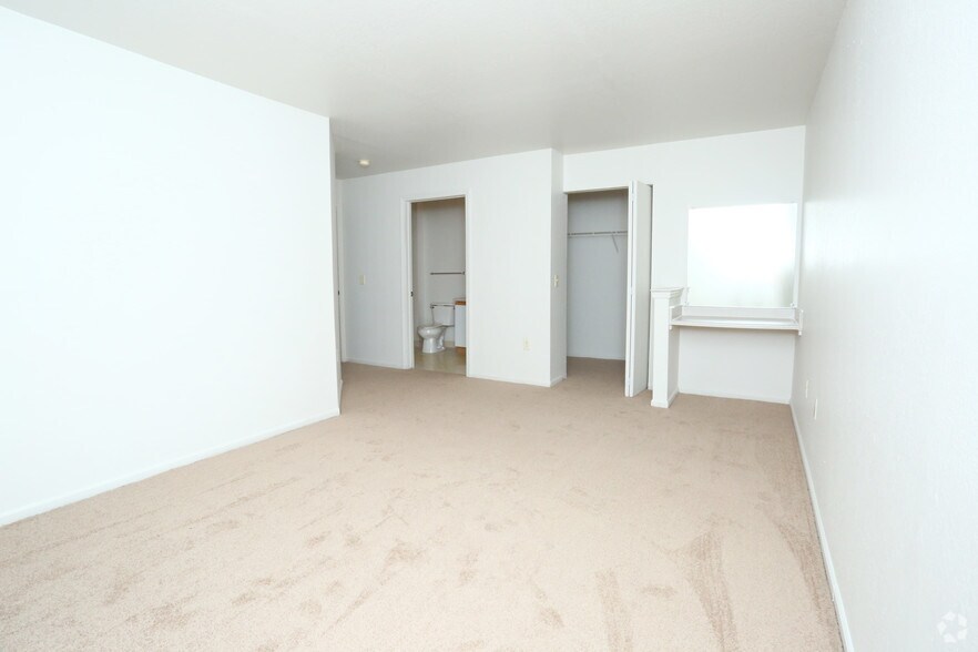 More Photos Of 6101-6103 Eagle Ridge Ln, Flint Apartments For Sale