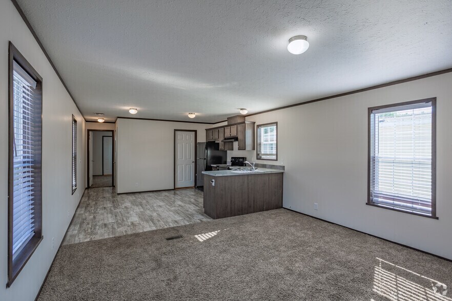 More Photos Of 2600 University Ave, Williston Manufactured Housing Mobile Home Park For Sale