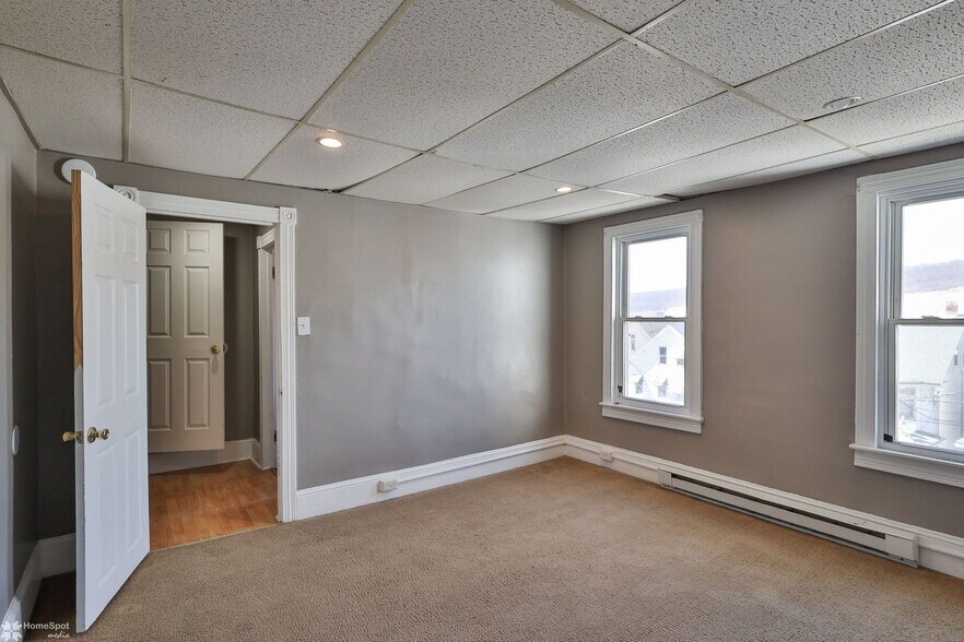 More Photos Of 302 W Abbott St, Lansford Multifamily For Sale