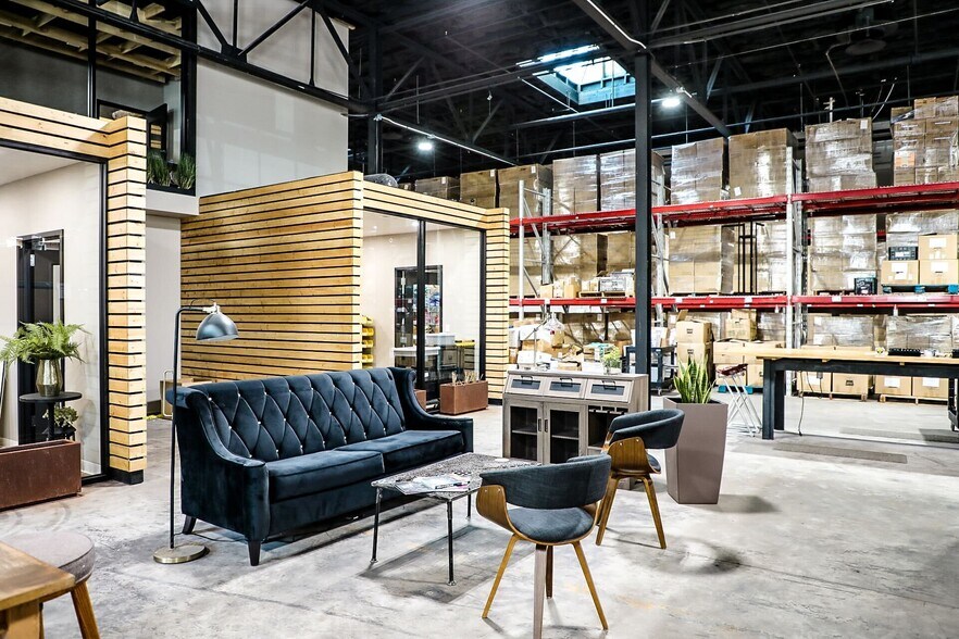 More Photos Of 107 W 2nd St, Webb City Industrial For Sale