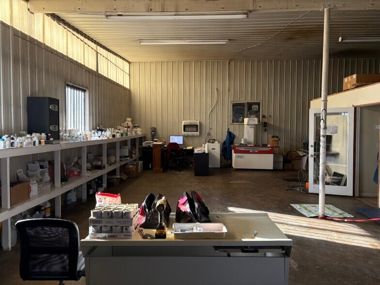 More Photos Of 450 Yellowstone Rd, Rock Springs Specialty For Sale